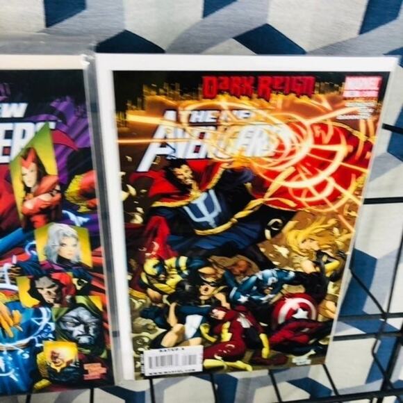 The New Avengers #51-55 lot #53 1st App of Brother Voodoo Sorcerer Supreme 2009 - Picture 6 of 6